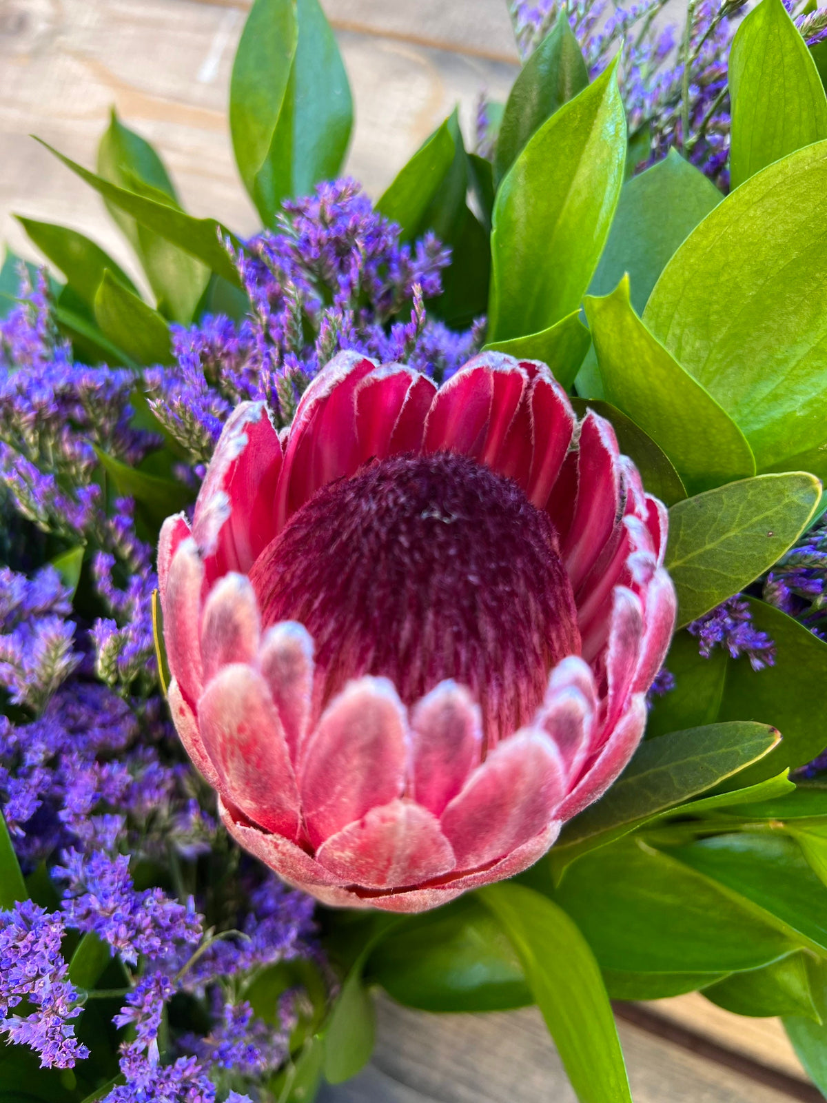 Fresh Pink Ice Protea Wreath – Long-Lasting Porch & Front Door Decor