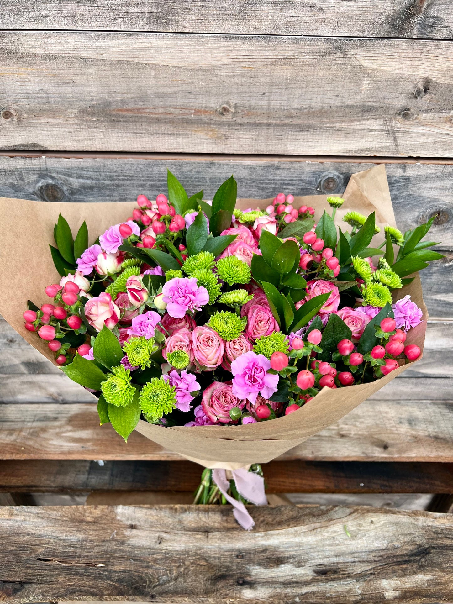 Fresh Real Flower Bouquet Colorful Pink Roses Arrangement birthday gift wedding home decor office housewarming spring summer valentines day