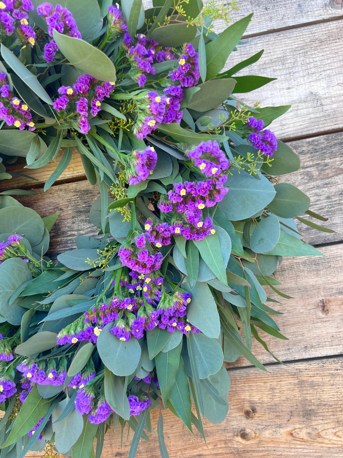 Fresh Purple Statice, Bay leaf, Eucalyptus Wreath – Home Decor