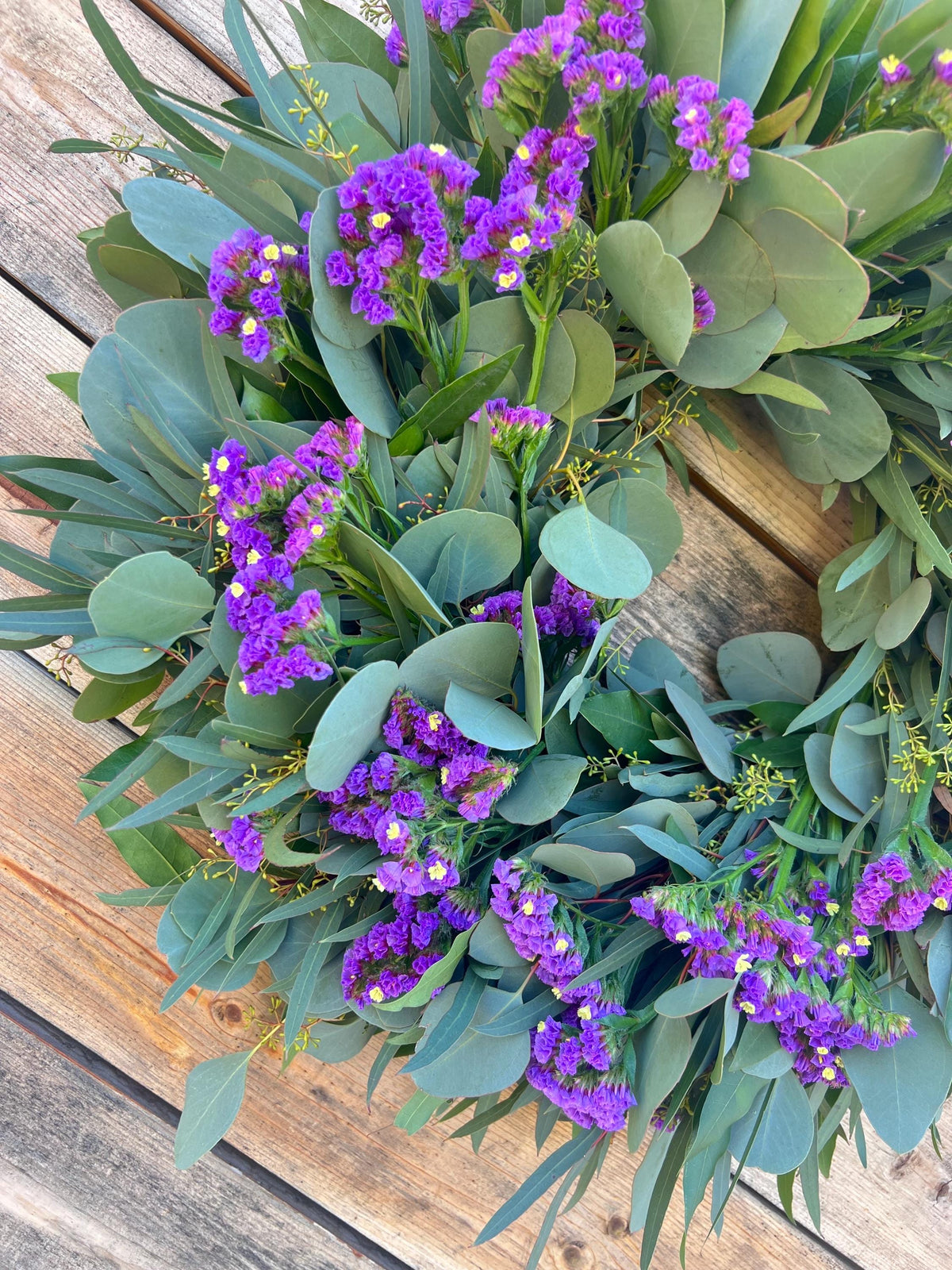Fresh Purple Statice, Bay leaf, Eucalyptus Wreath – Home Decor