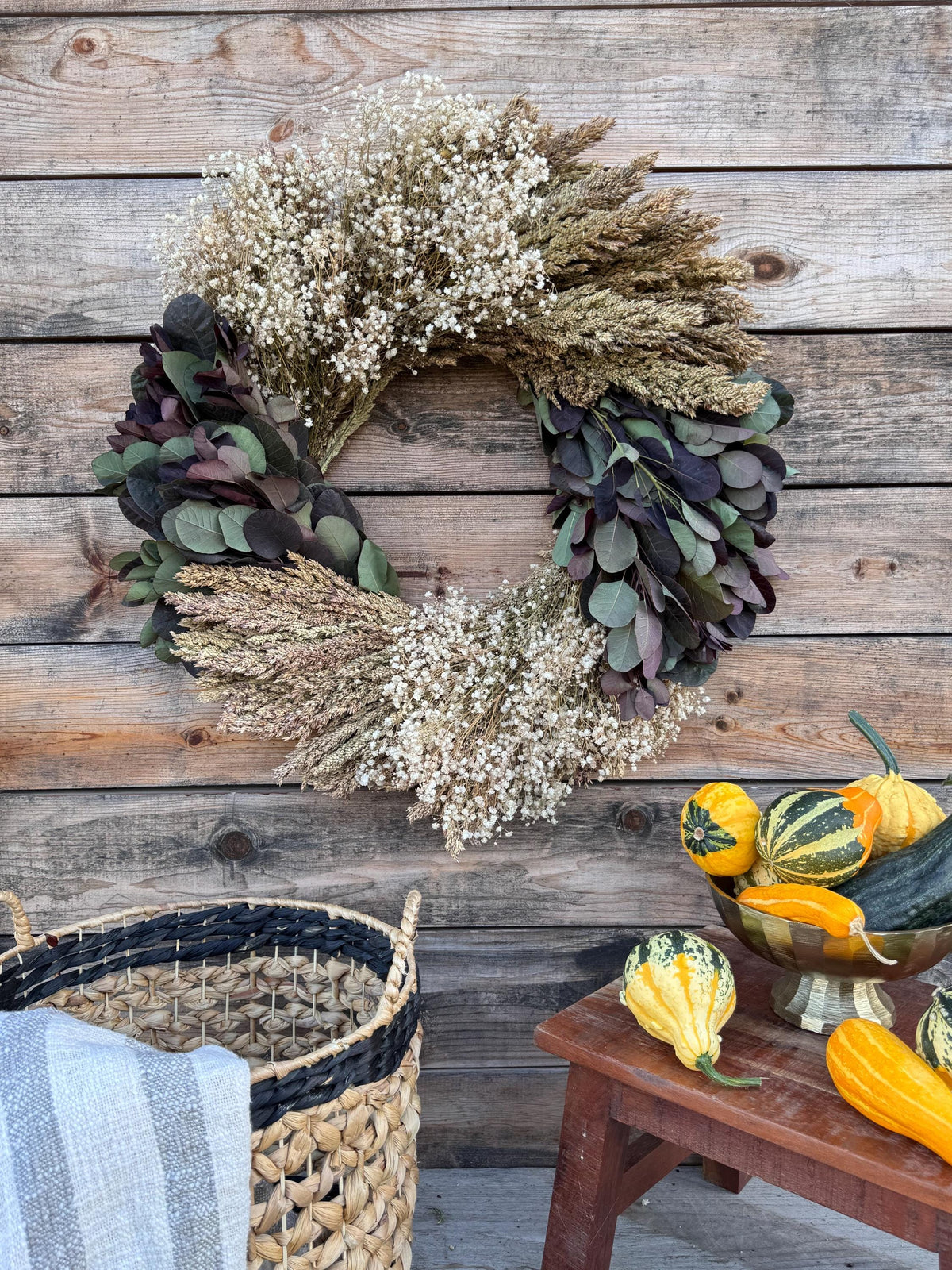 Baby's Breath Wreath, Sorgo, Eucalyptus, Lavender